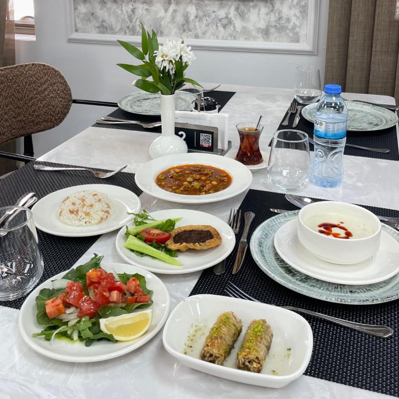 Ekşili Bamya - Pilav